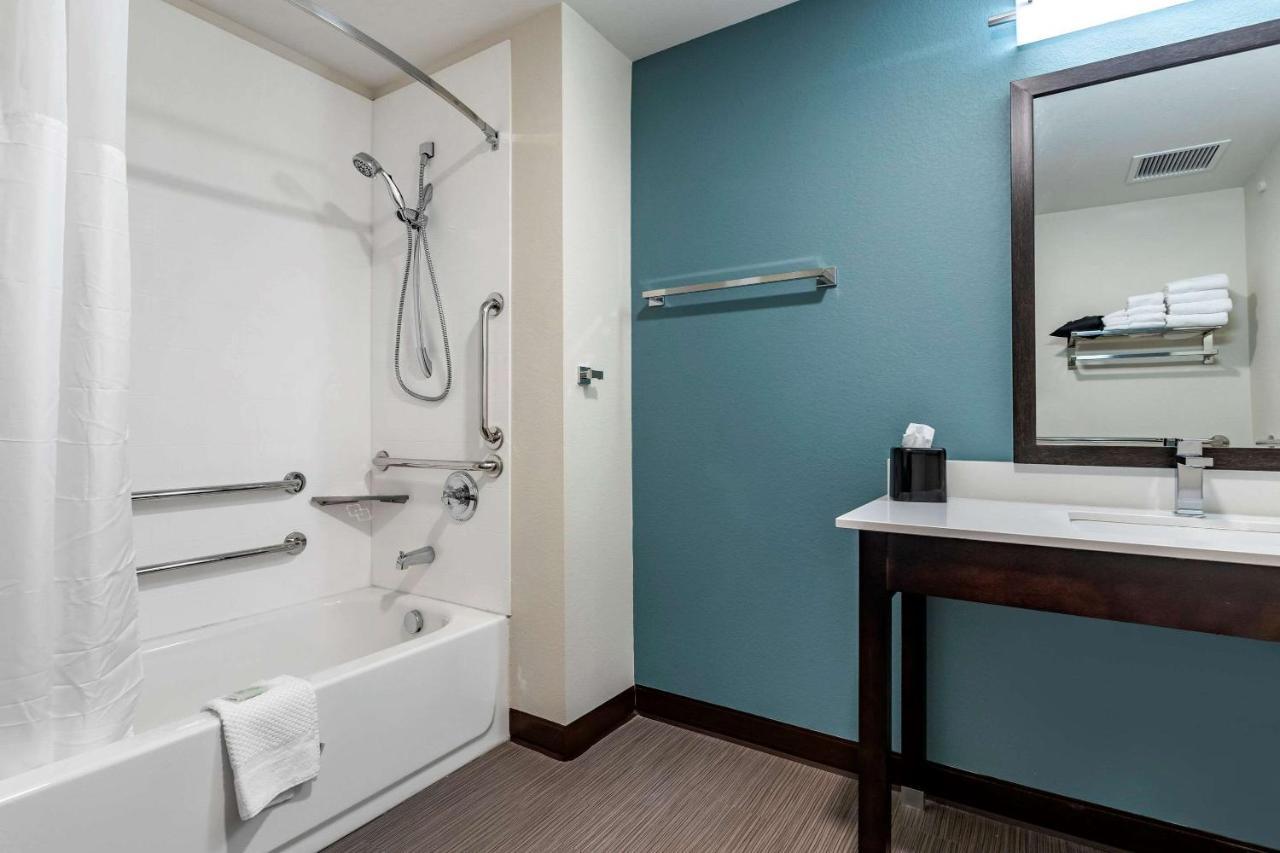 Sleep Inn Waukee-West Des Moines Exteriér fotografie